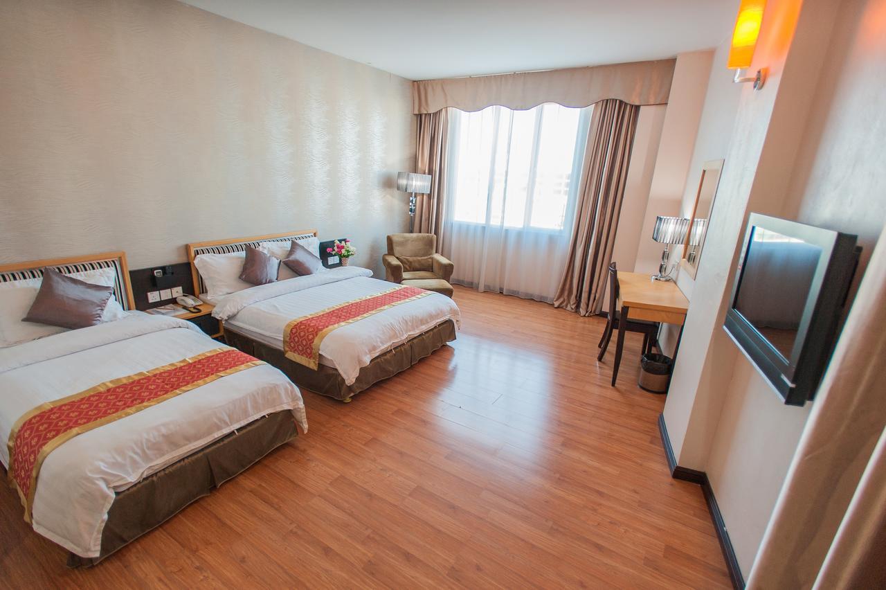 Kemena Hotell Bintulu Exteriör bild